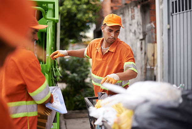 Best Yard Cleanup Services  in Kissimmee, FL